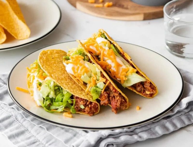 Hard Shell Tacos with Ground Beef