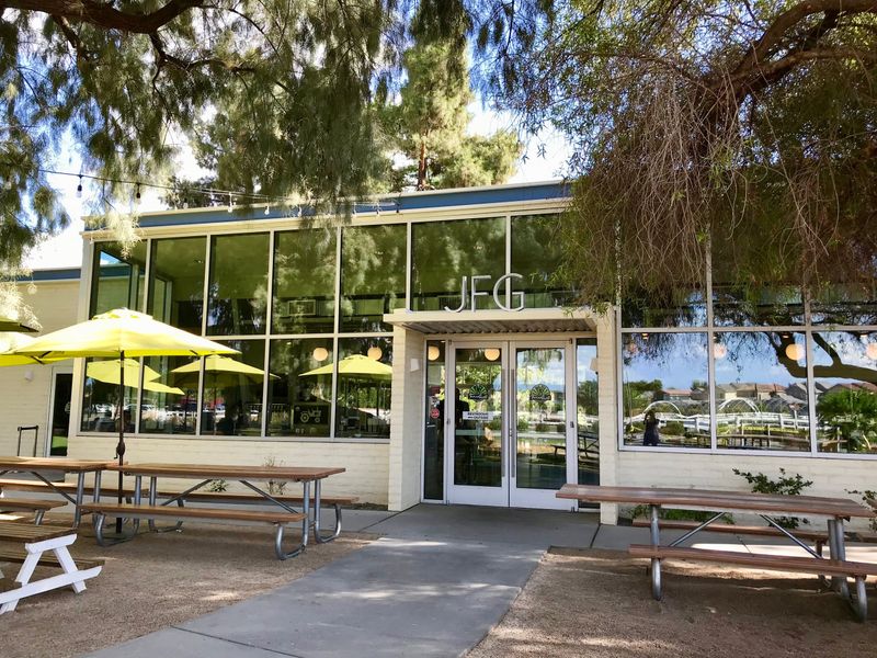 Arizona – Joe’s Farm Grill (Gilbert)