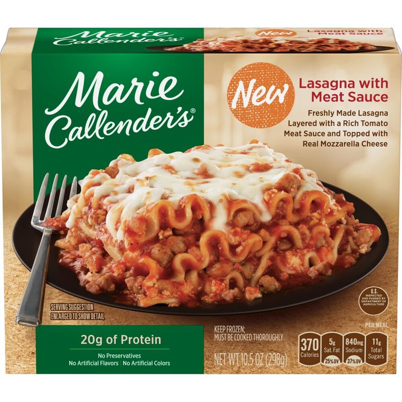 Marie Callender’s Lasagna with Meat Sauce