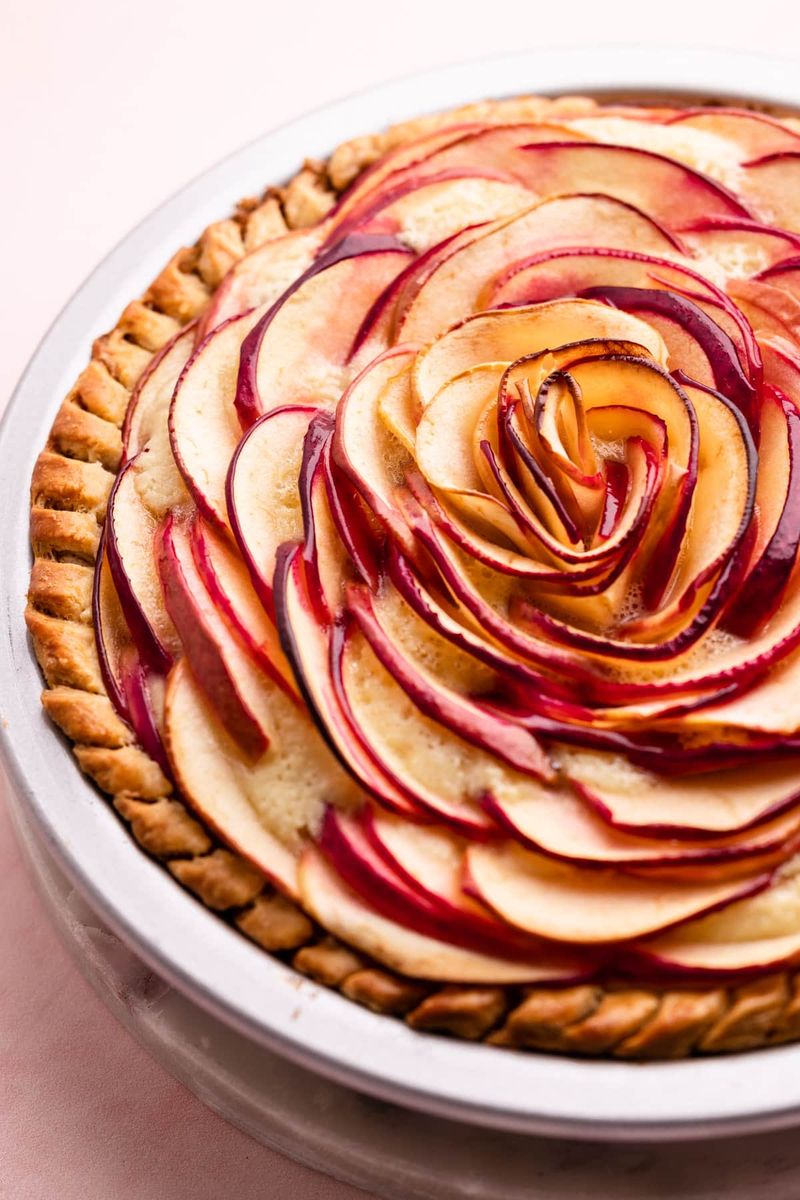 Apple Rose Pie