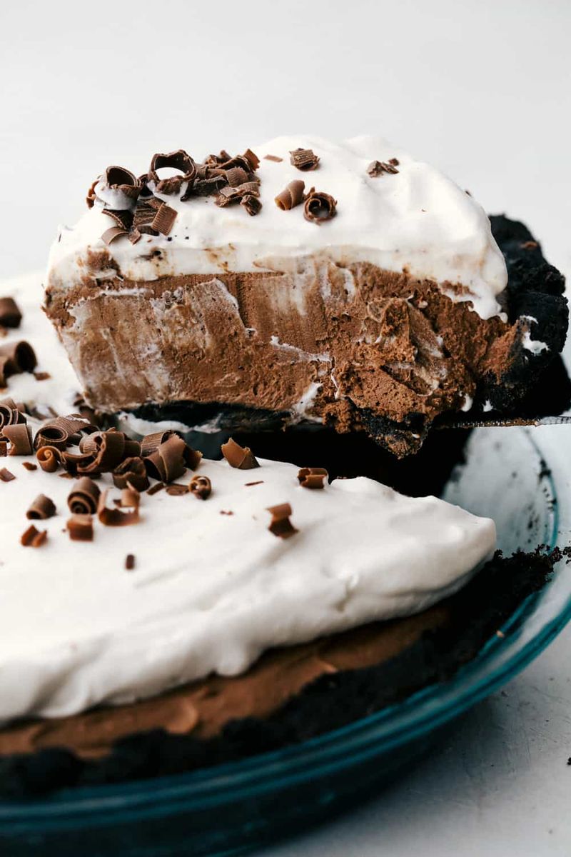 No-Bake Chocolate Pies with Powder Mix