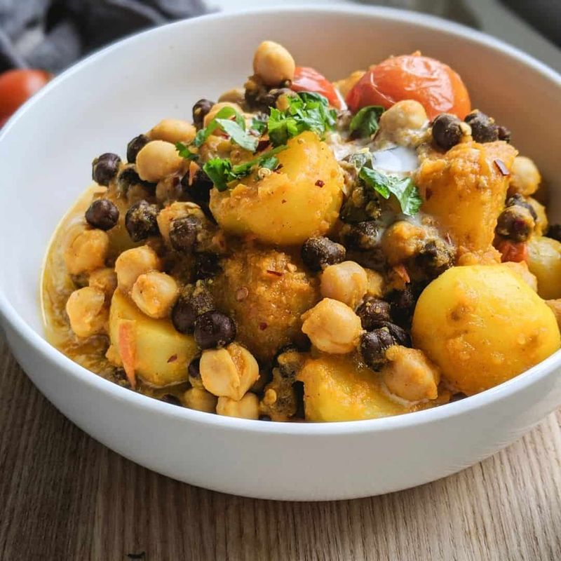 Spiced Potato and Chickpea Curry