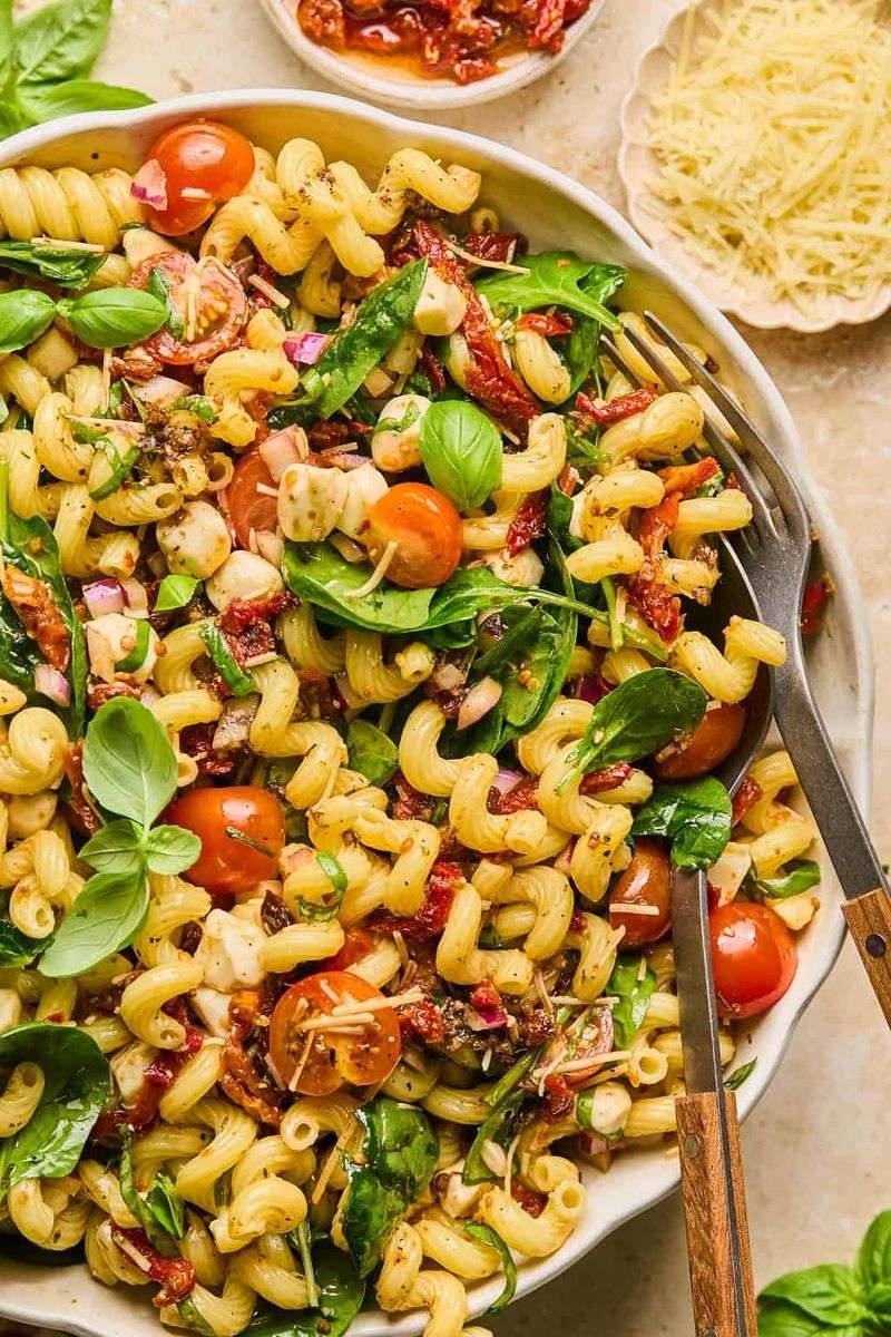 Pasta Salad with Sun-Dried Tomato Vinaigrette