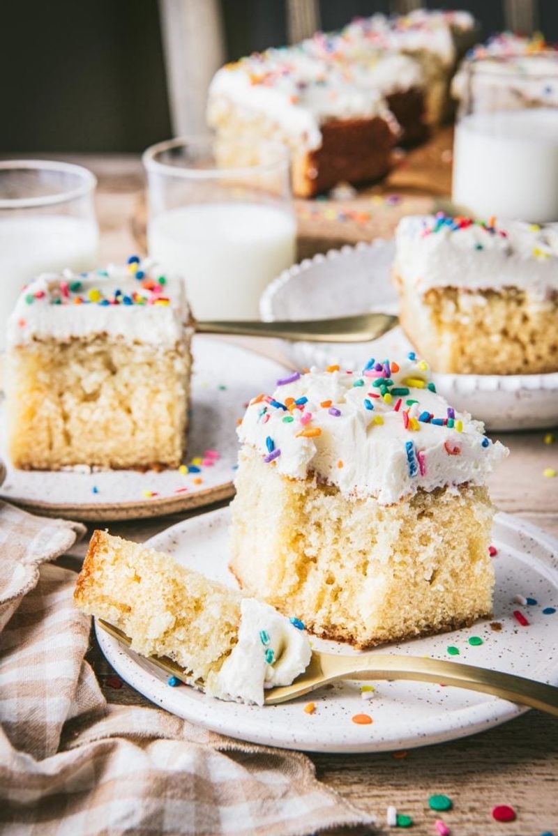 One-Bowl Vanilla Cake
