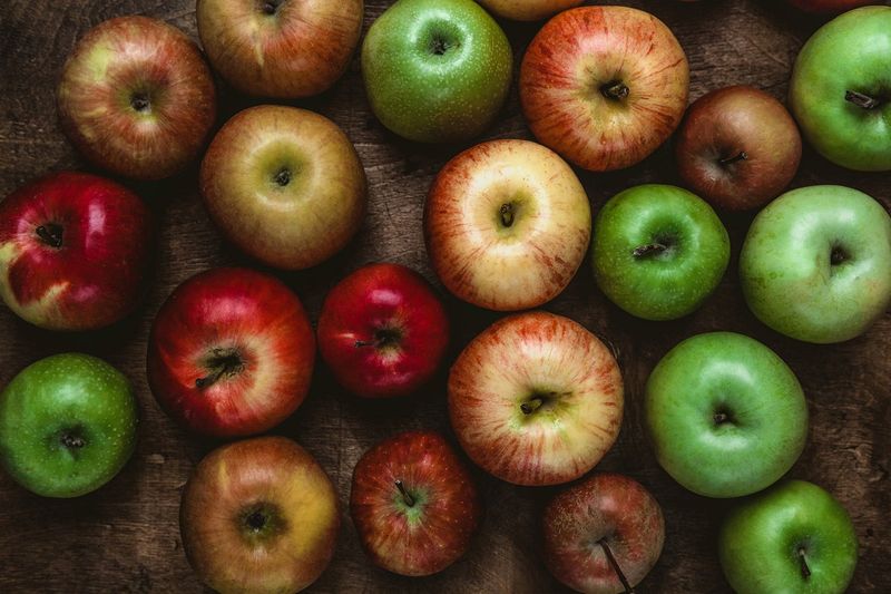 Apples