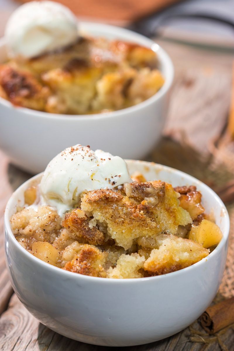 Apple Cinnamon Cobbler