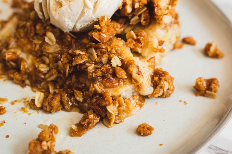 Banana Bread Cobbler