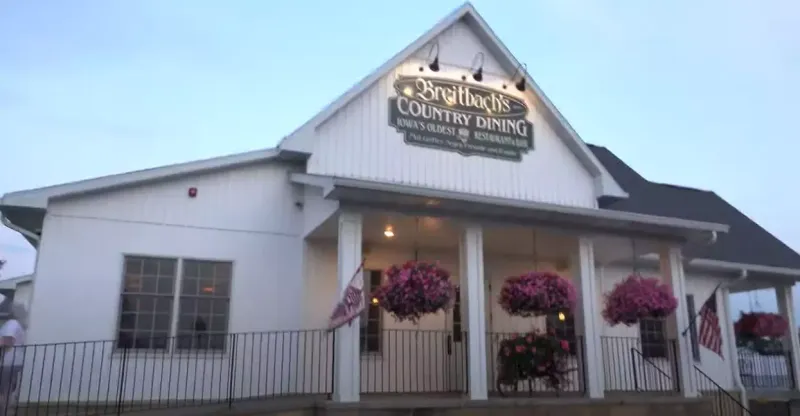 Breitbach’s Country Dining