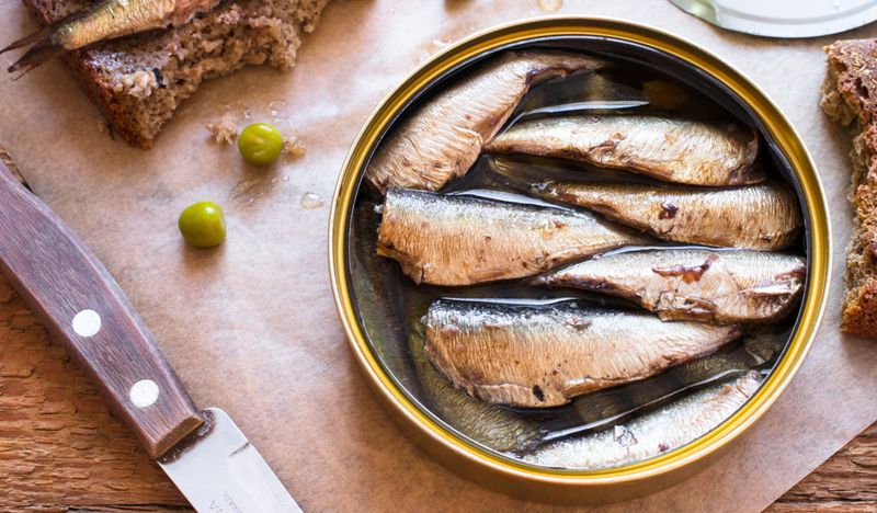 Low-Sodium Canned Tuna or Sardines
