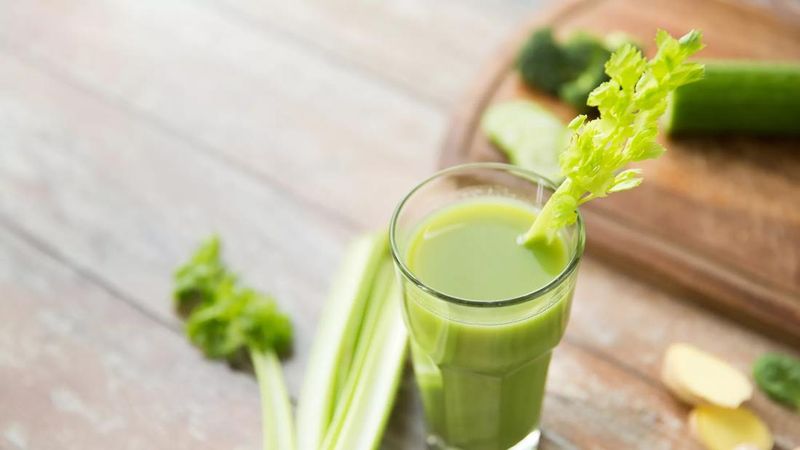 Green Juices (with added celery or beetroot)