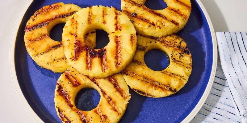 Grilled Pineapple Slices