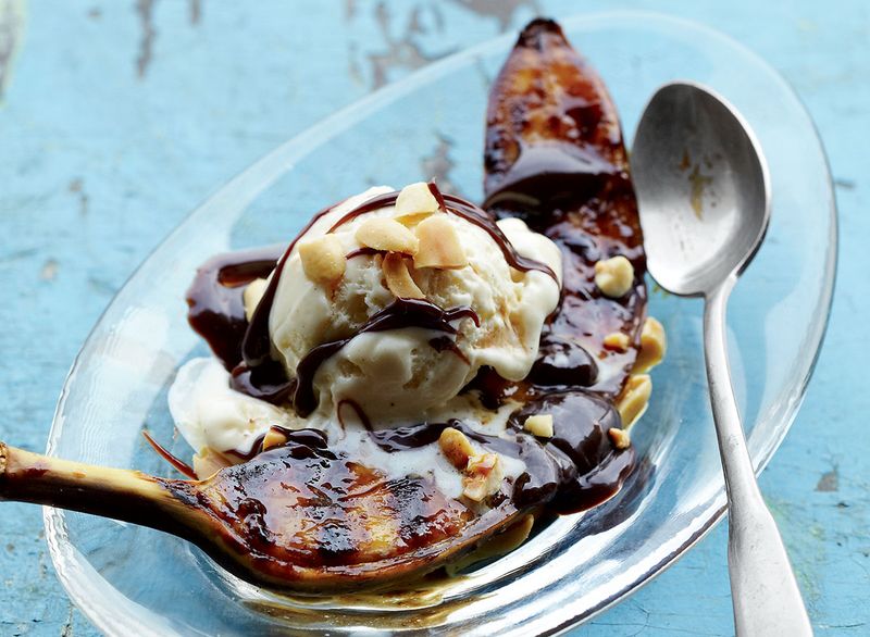 Grilled Banana Splits