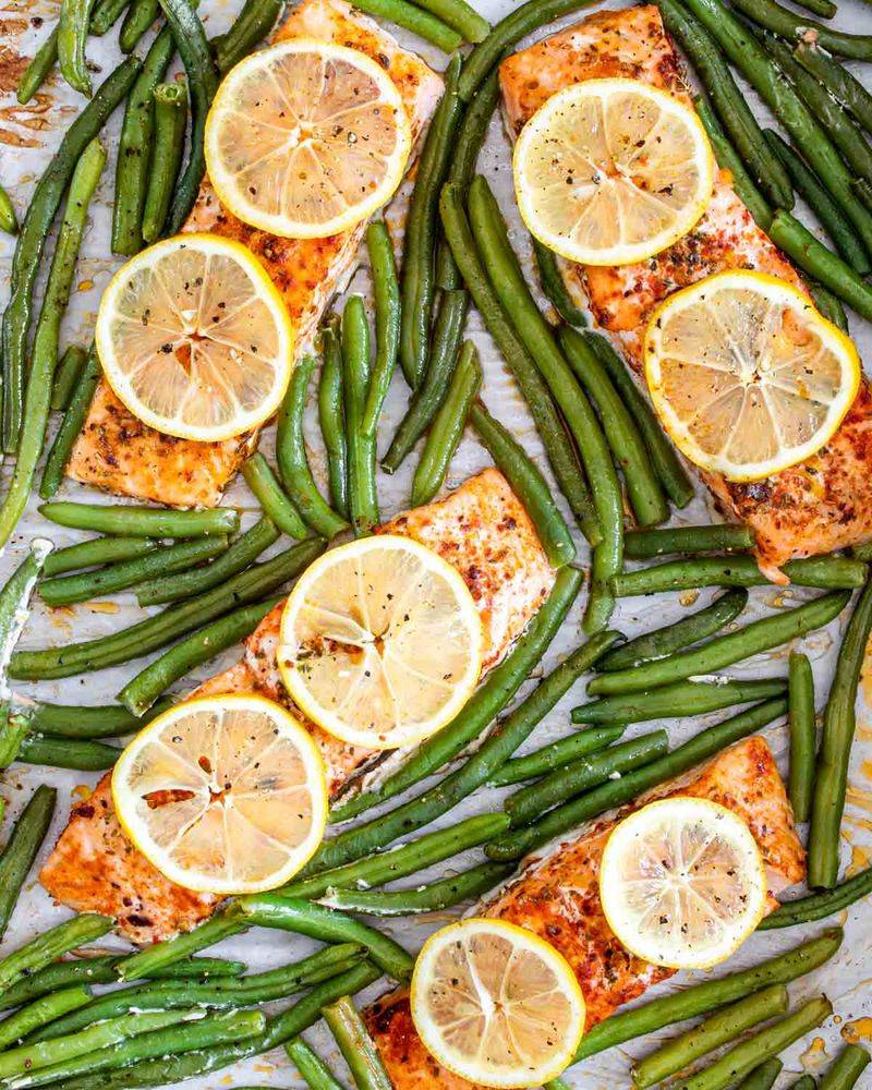 Sheet Pan Salmon & Green Beans