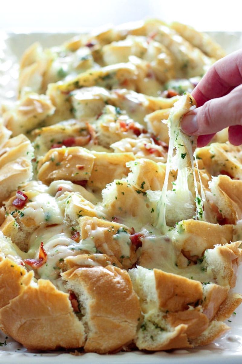 Pull-Apart Garlic Bread