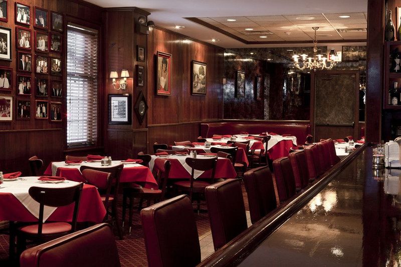 Gene & Georgetti (Chicago, IL)