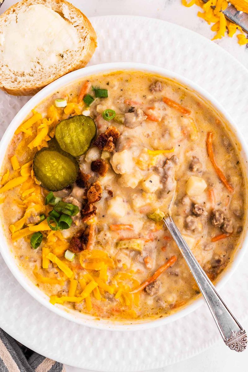 Cheeseburger Soup