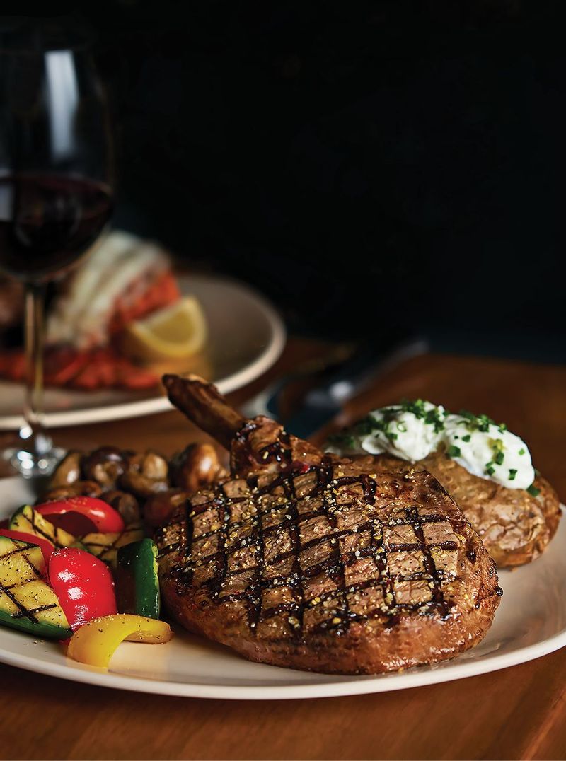The Keg Steakhouse + Bar