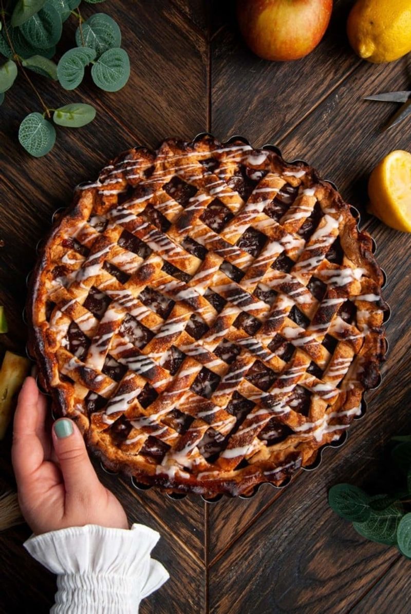 Bourbon Apple Pie