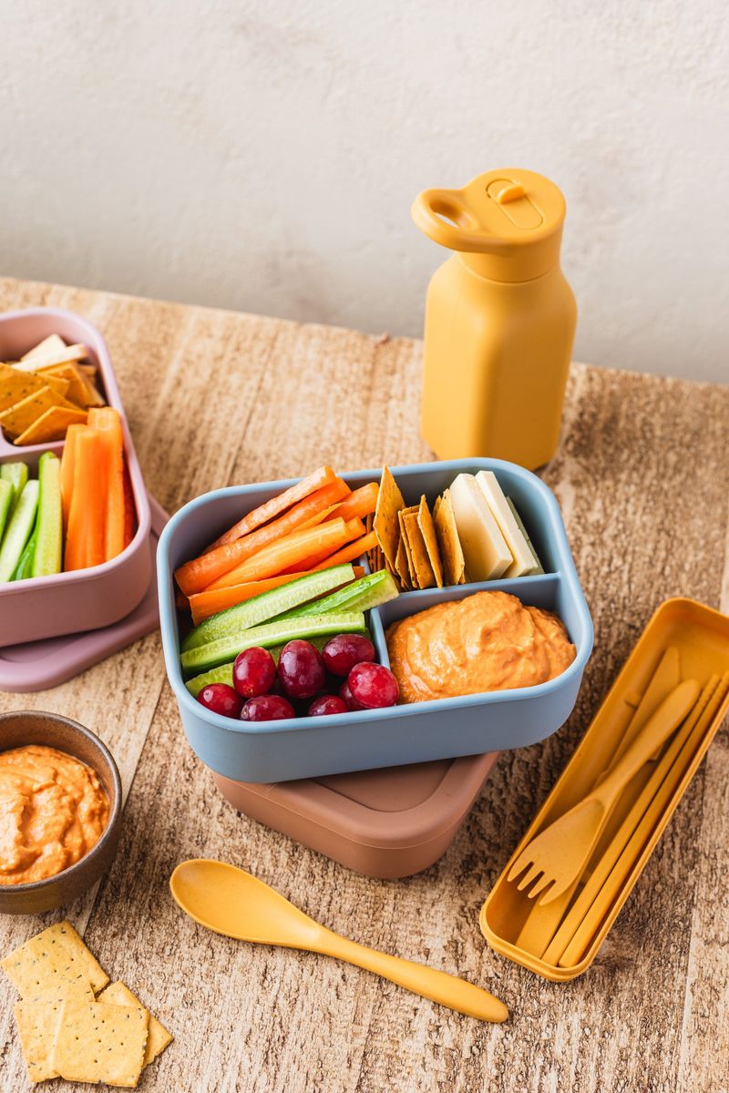 Carrot Chips & Hummus