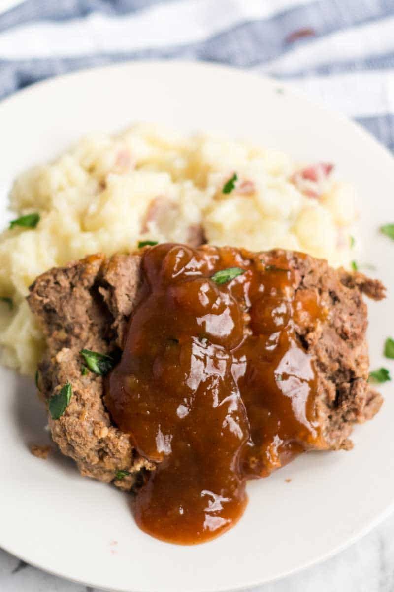 Meatloaf with Mashed Potatoes and Gravy