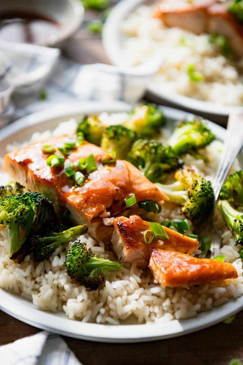 Salmon with Brown Rice and Steamed Broccoli
