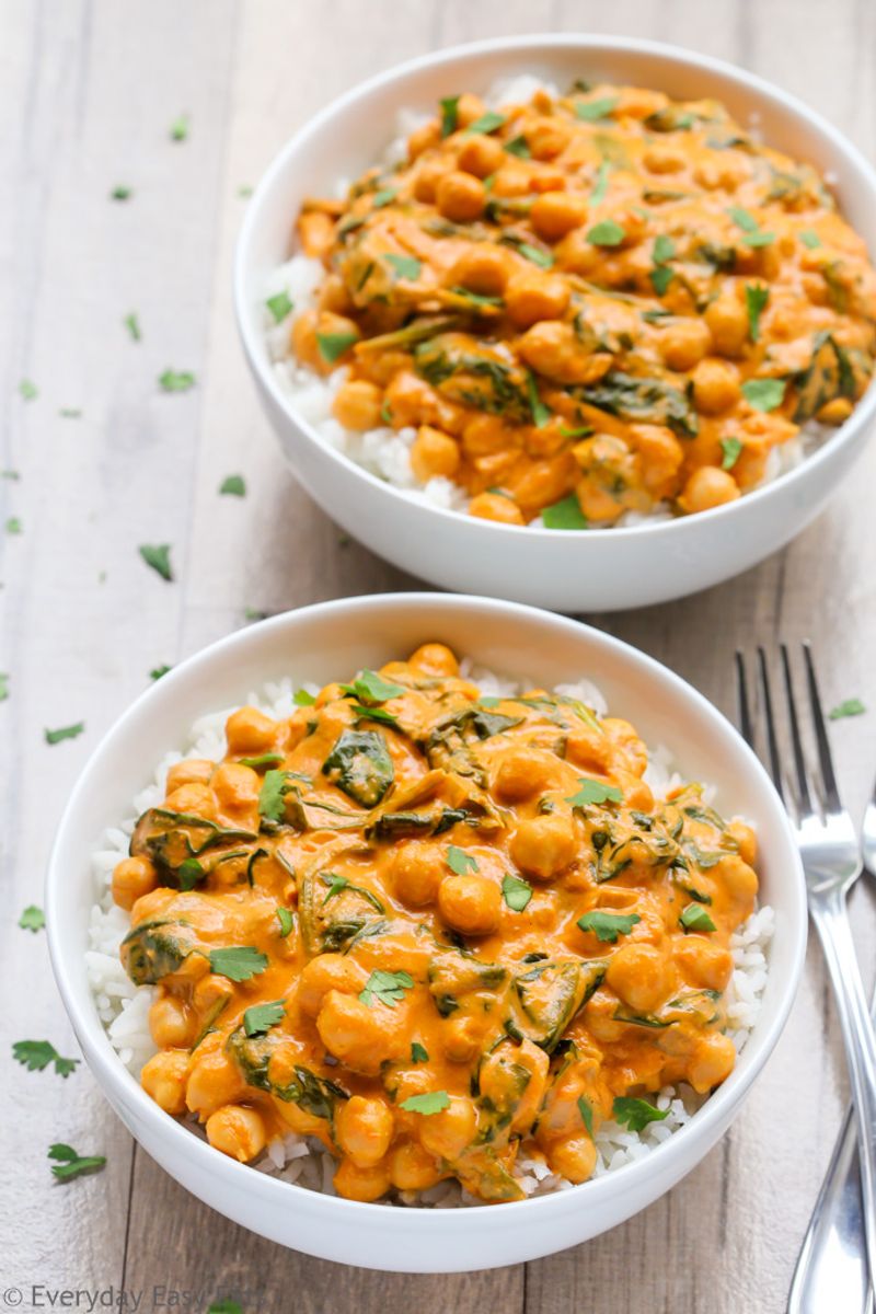Vegan Coconut Curry with Sweet Potato and Spinach