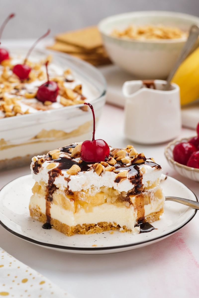 No-Bake Banana Split Cake