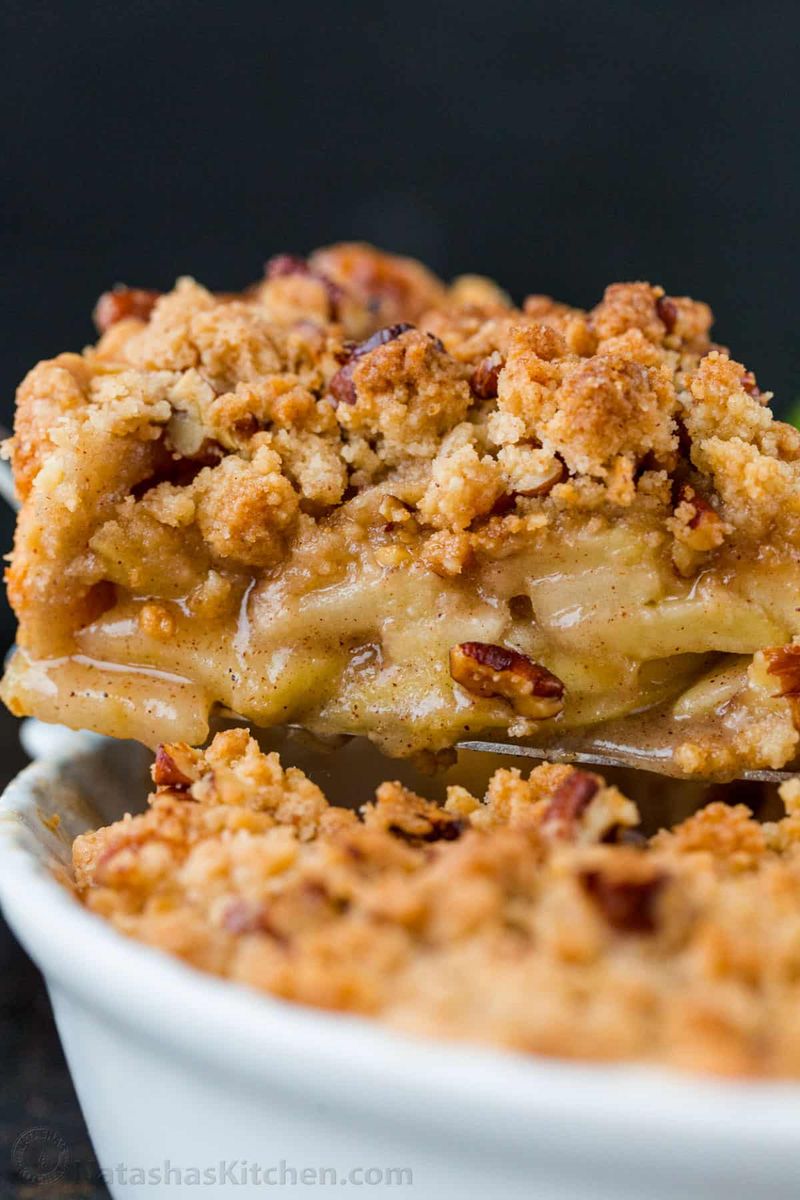 Dutch Apple Pie (Crumb Topping)