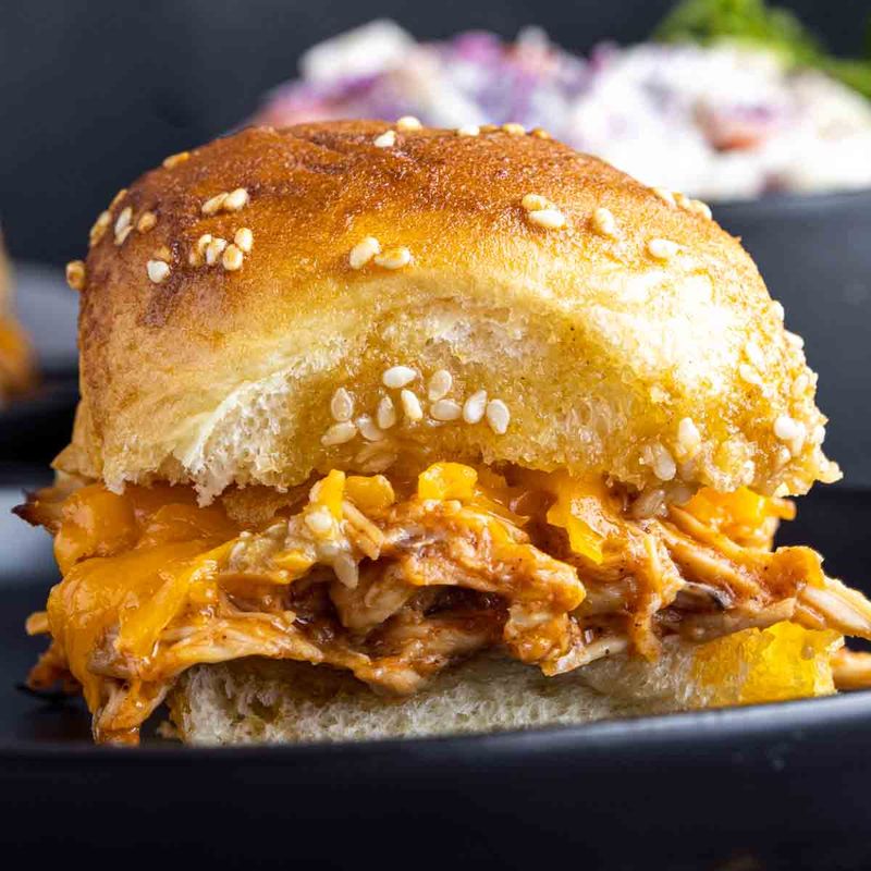 Mini Sliders (With Pulled Chicken or Pork)