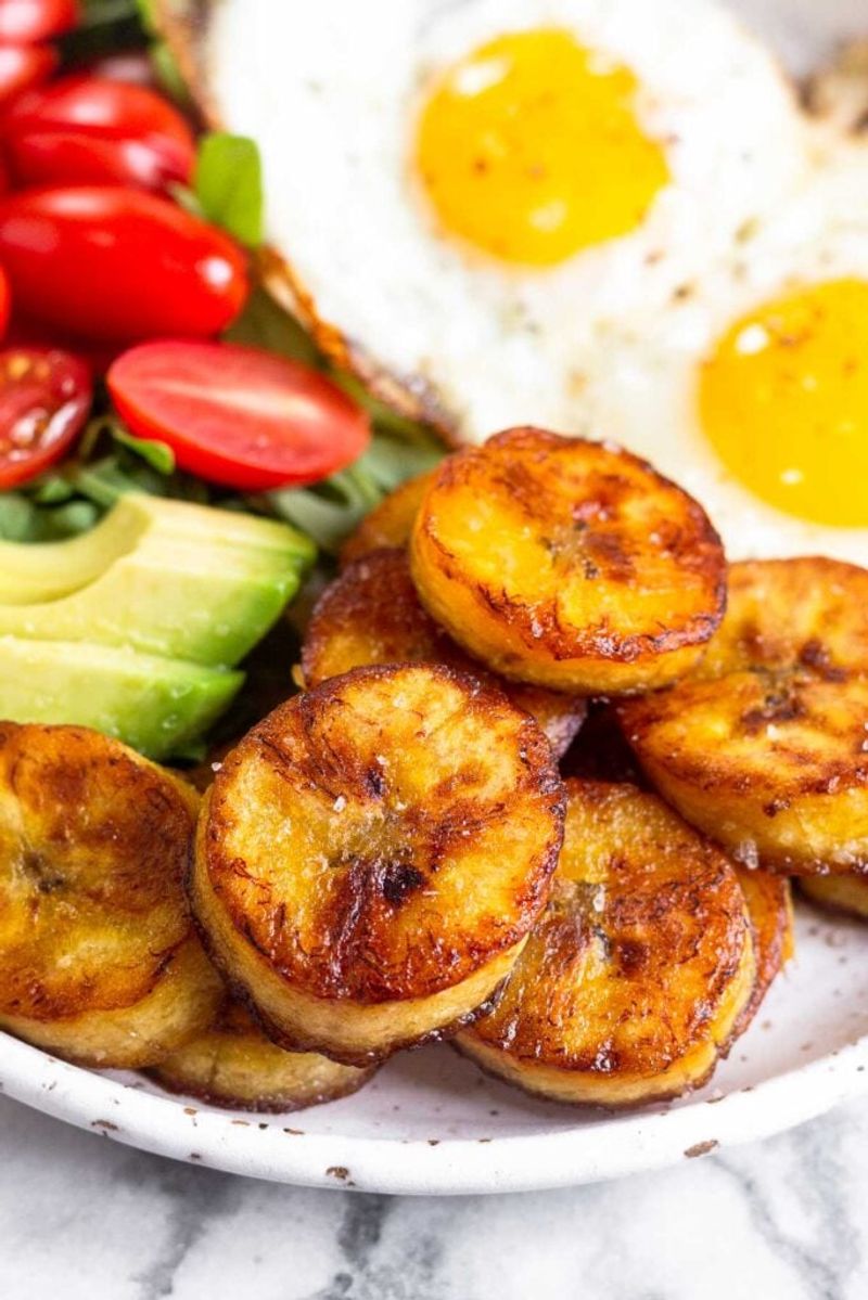 Fried Plantains with Eggs and Salsa