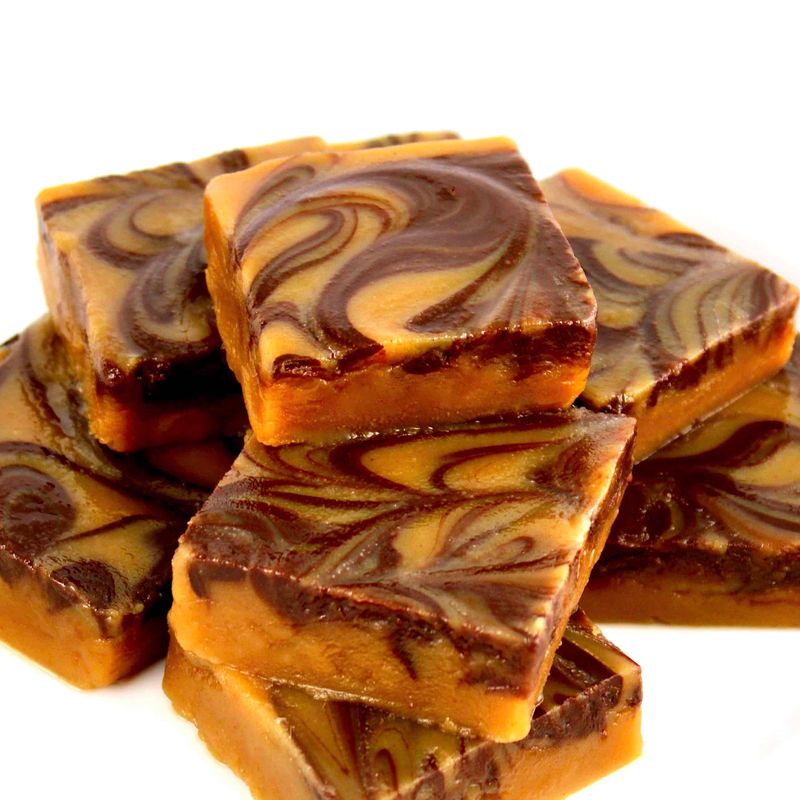 Low-Carb Peanut Butter Chocolate Fudge