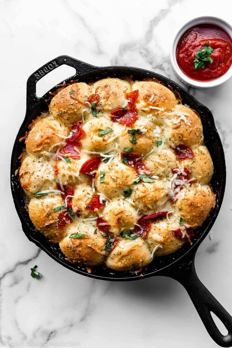 Pull-Apart Garlic Bread Pizza Bites