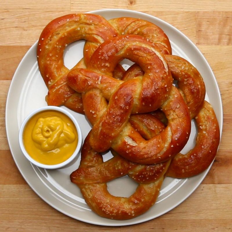 Soft Pretzels with Mustard