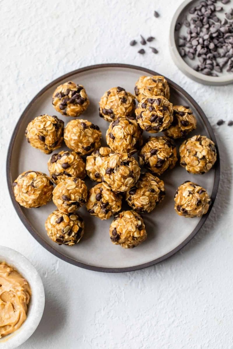 Homemade Oat Energy Balls (No Added Sugar)