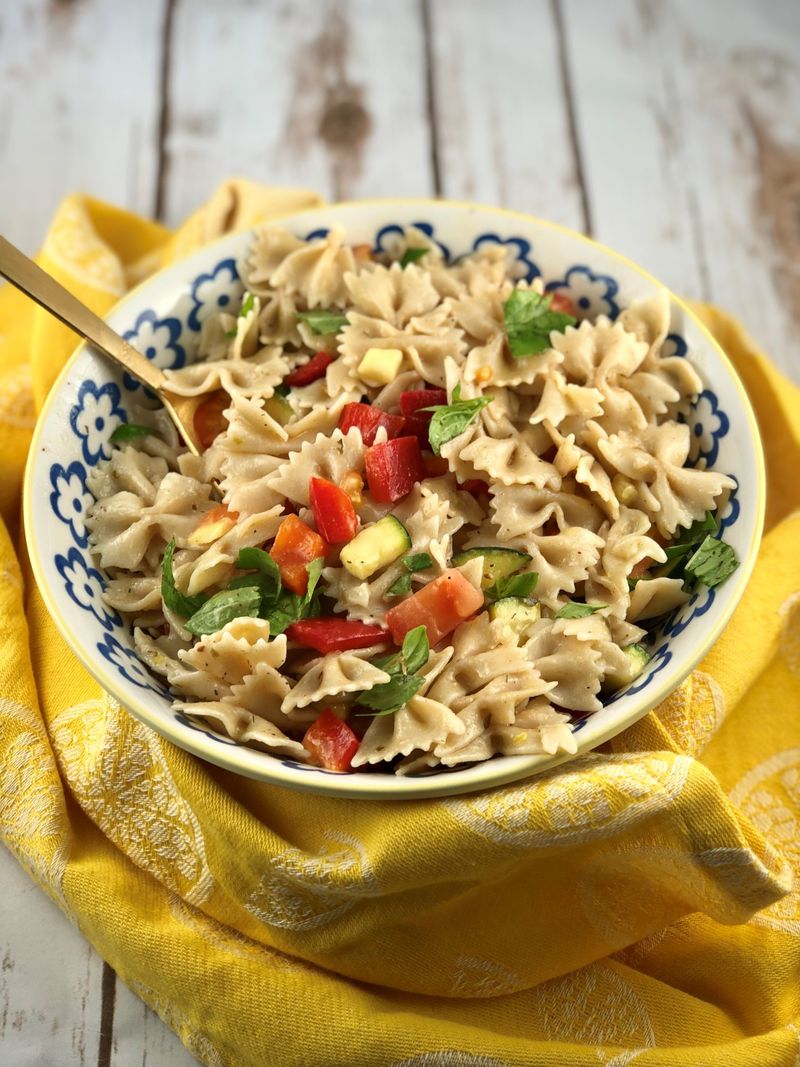 Cold Pasta Salad (Without Too Much Dressing)
