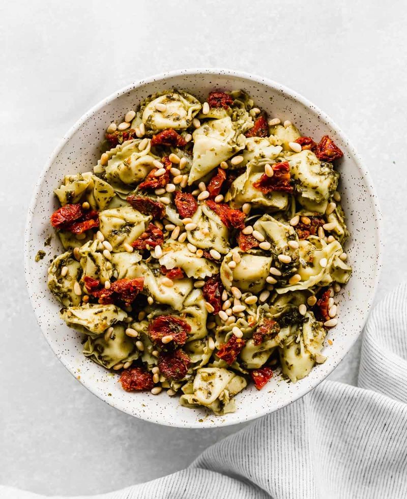 Pesto Tortellini with Sun-Dried Tomatoes