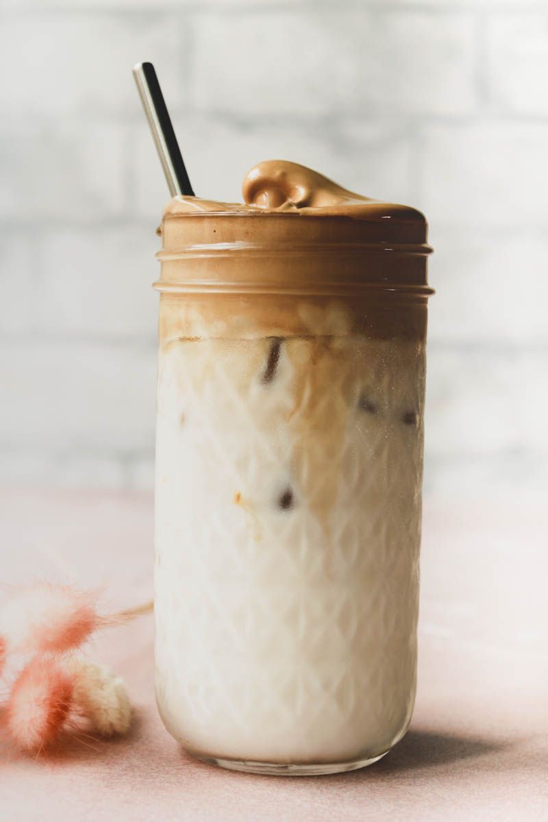 Whipped Coffee (Dalgona Coffee)