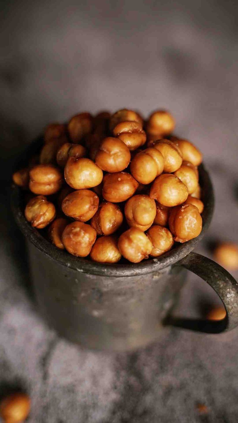 Roasted Chickpea Snack Mix