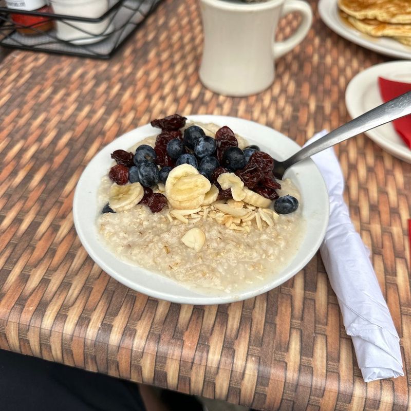 Lukewarm Oatmeal