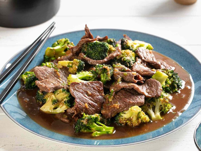 Beef and Broccoli with Watery Sauce