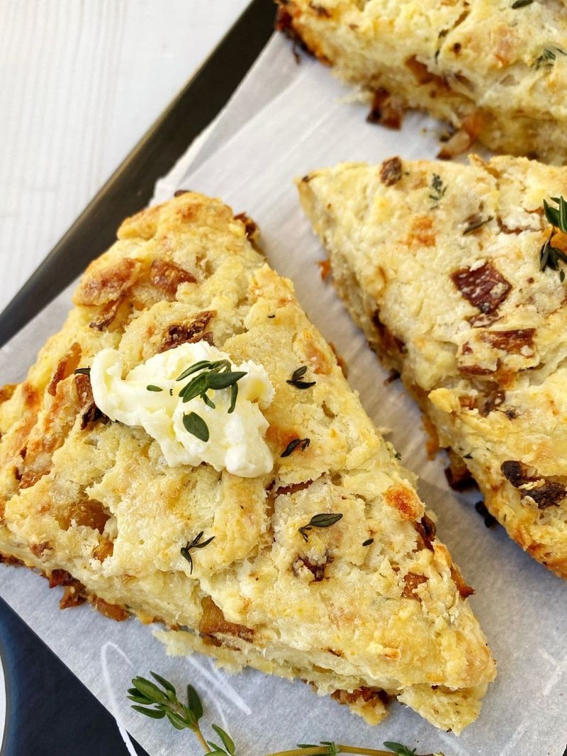 Caramelized Onion & Gruyère Scones