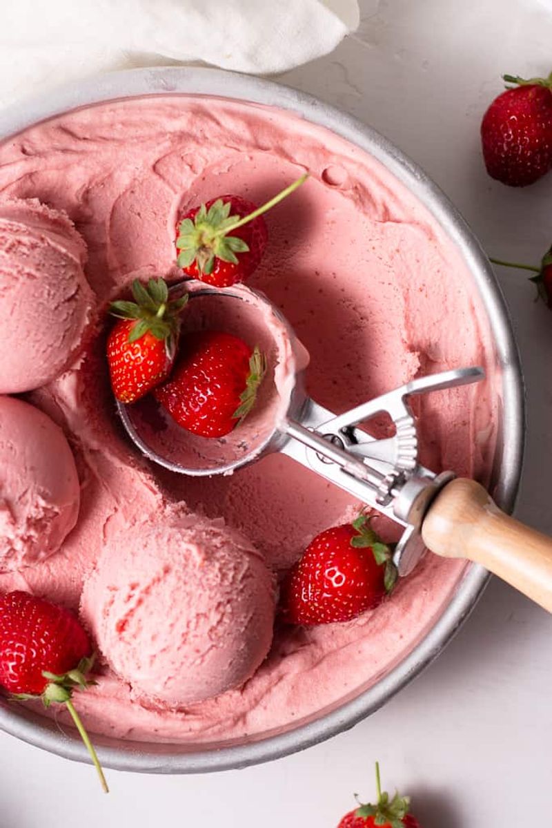 Roasted Strawberry Ice Cream