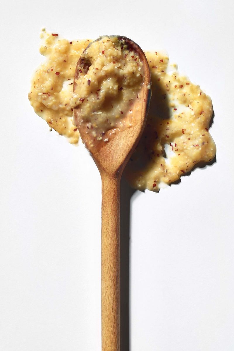 Instant Grits with Fake Butter