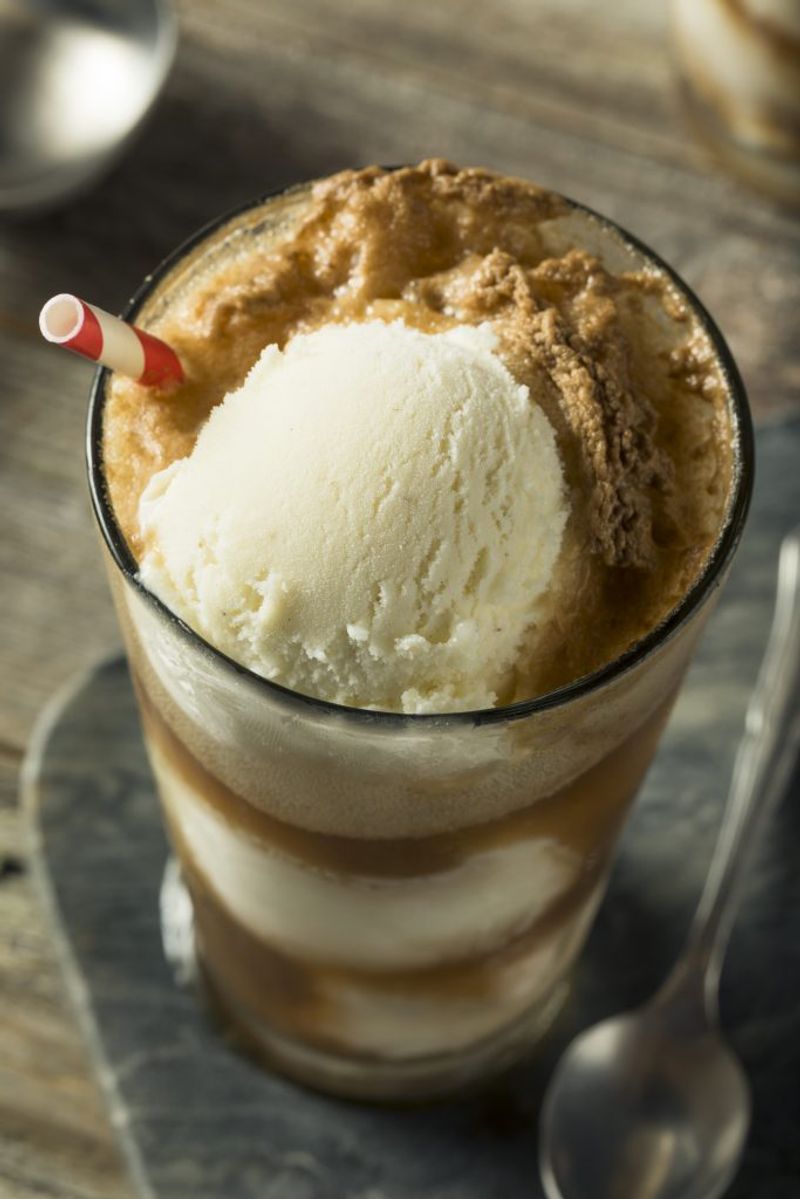 Classic Root Beer Floats