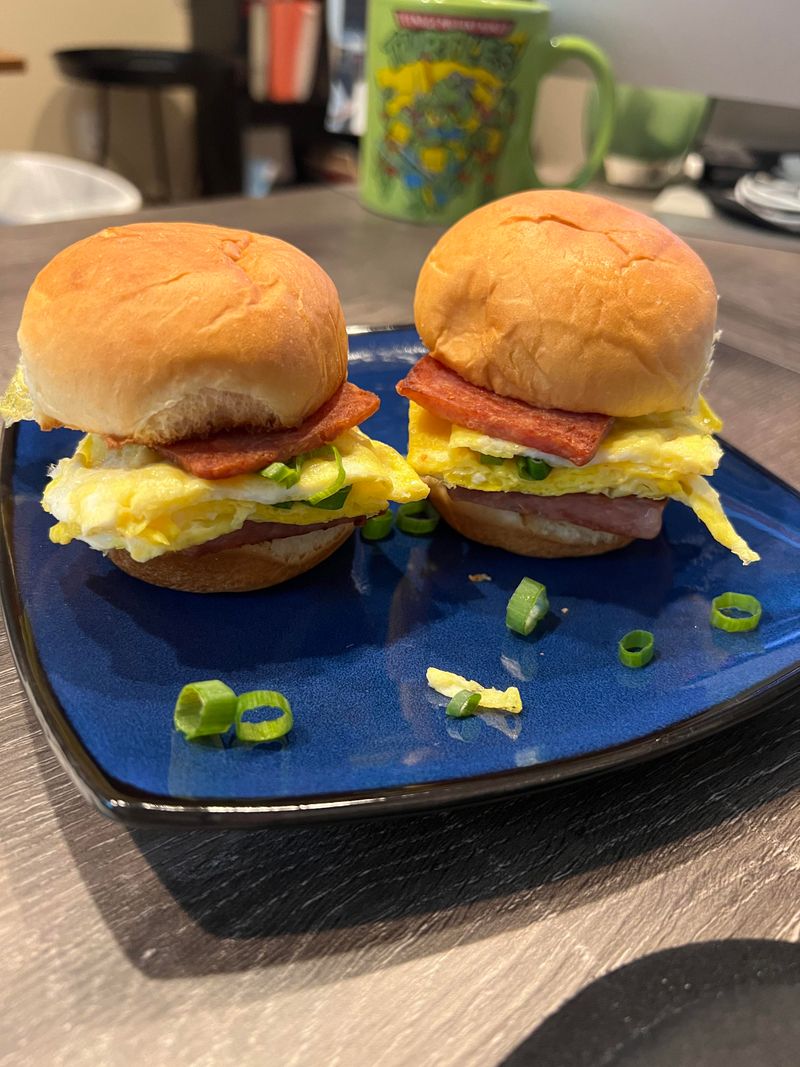 Hawaii – Spam and Egg Breakfast Sliders with Sweet Hawaiian Rolls