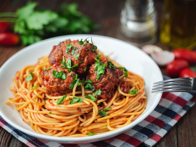 Spaghetti with Meatballs (Large Size)