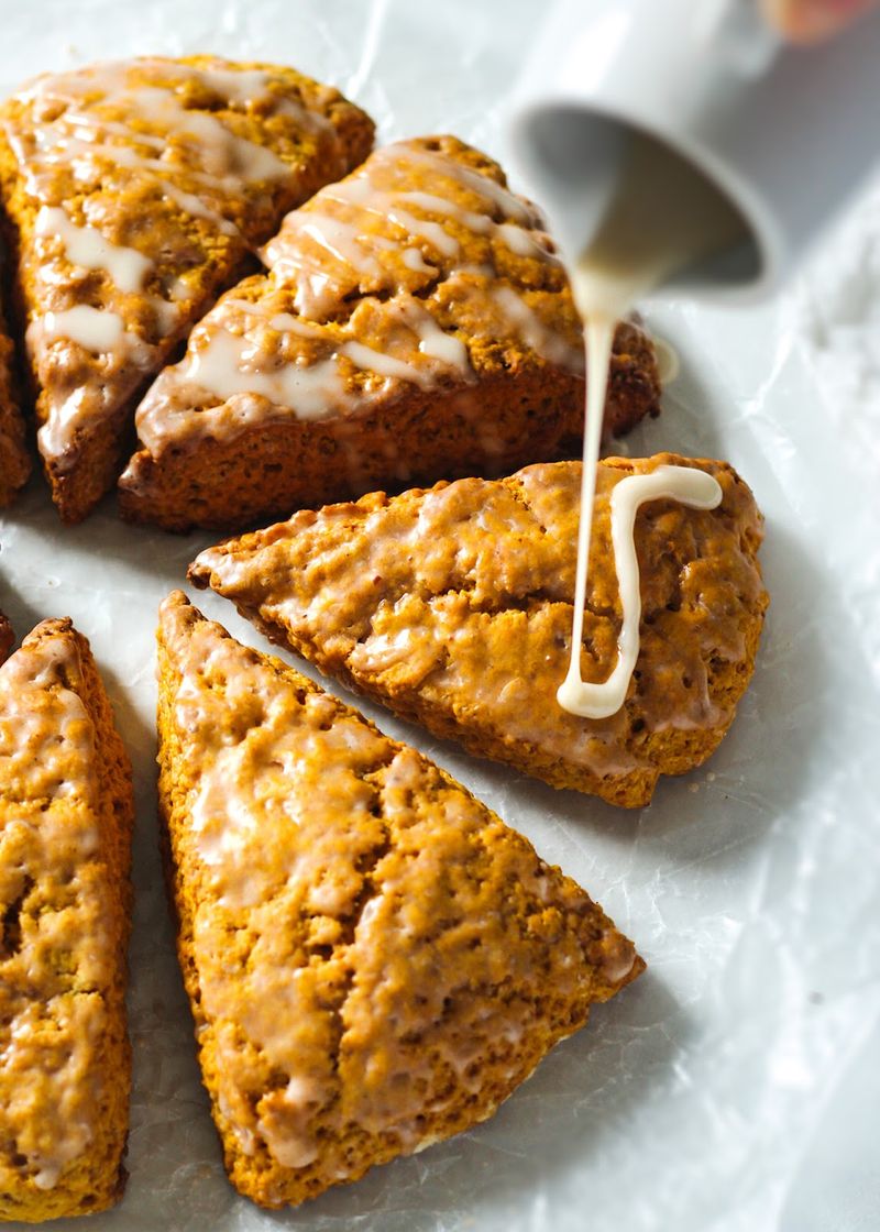 Vegan Pumpkin Spice Scones