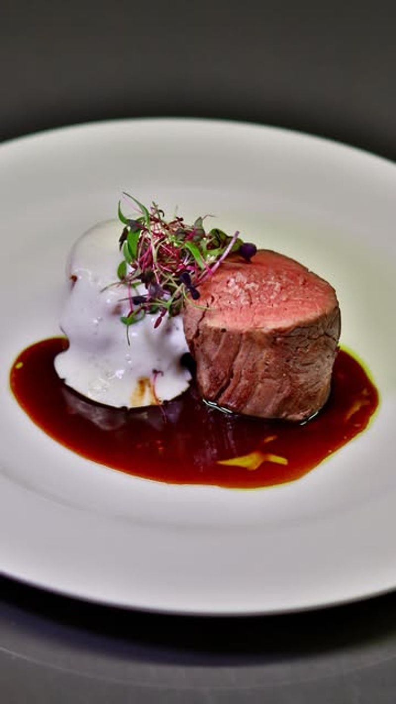 Filet Mignon with Foam Sauce