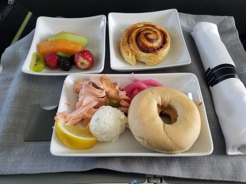 Bagels with Cream Cheese Packets