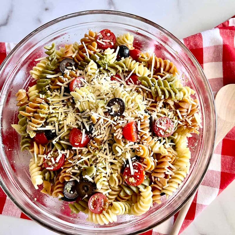 Pesto Pasta Salad with Cherry Tomatoes